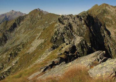 percorso di cresta tra la cima Tre Vescovi e il monte Rosso del Croso - foto di Corrado Martiner Testa