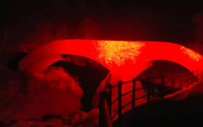 Giornata contro la violenza sulle donne: anche il Ponte della Coda si tinge di rosso